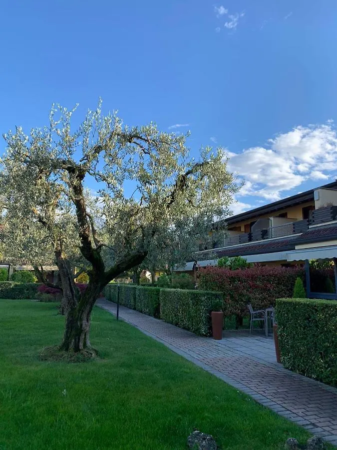 פאראטיקו Hotel Ulivi