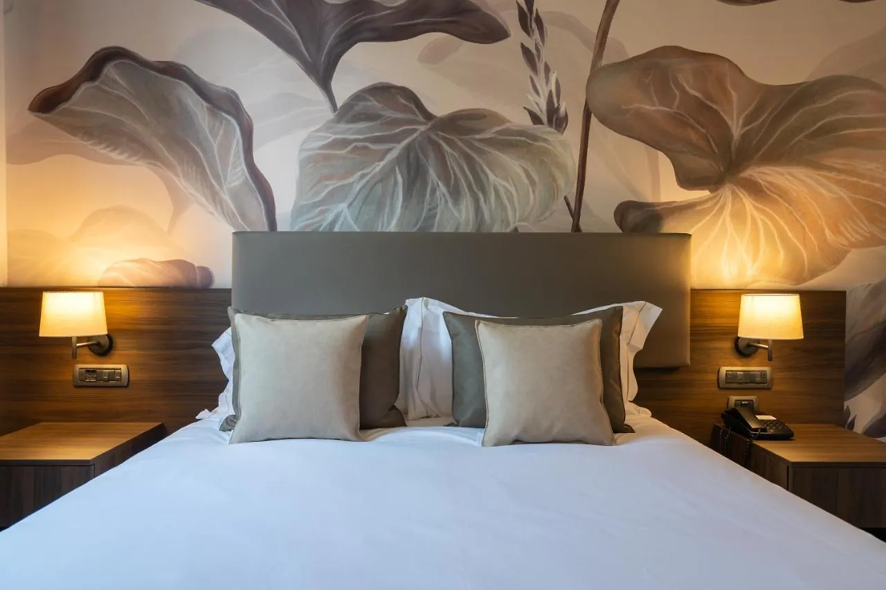 Hotel Ulivi 파라티코